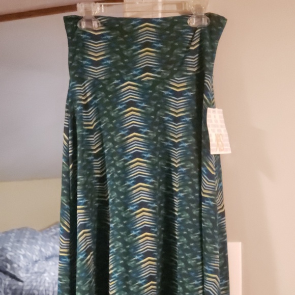 Lula Azure skirts - Picture 2 of 3